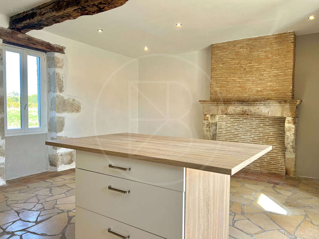 Maison à SAINTE-FOY-LA-GRANDE