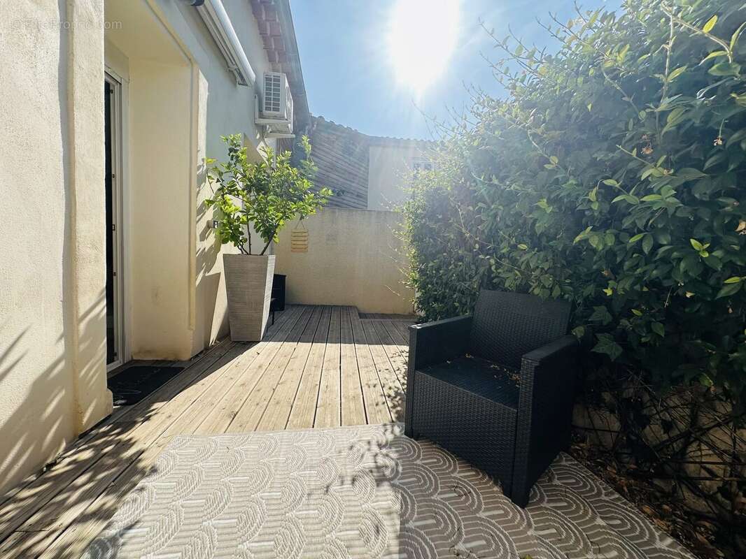 Appartement 93 m² à Beziers  - photo 3
