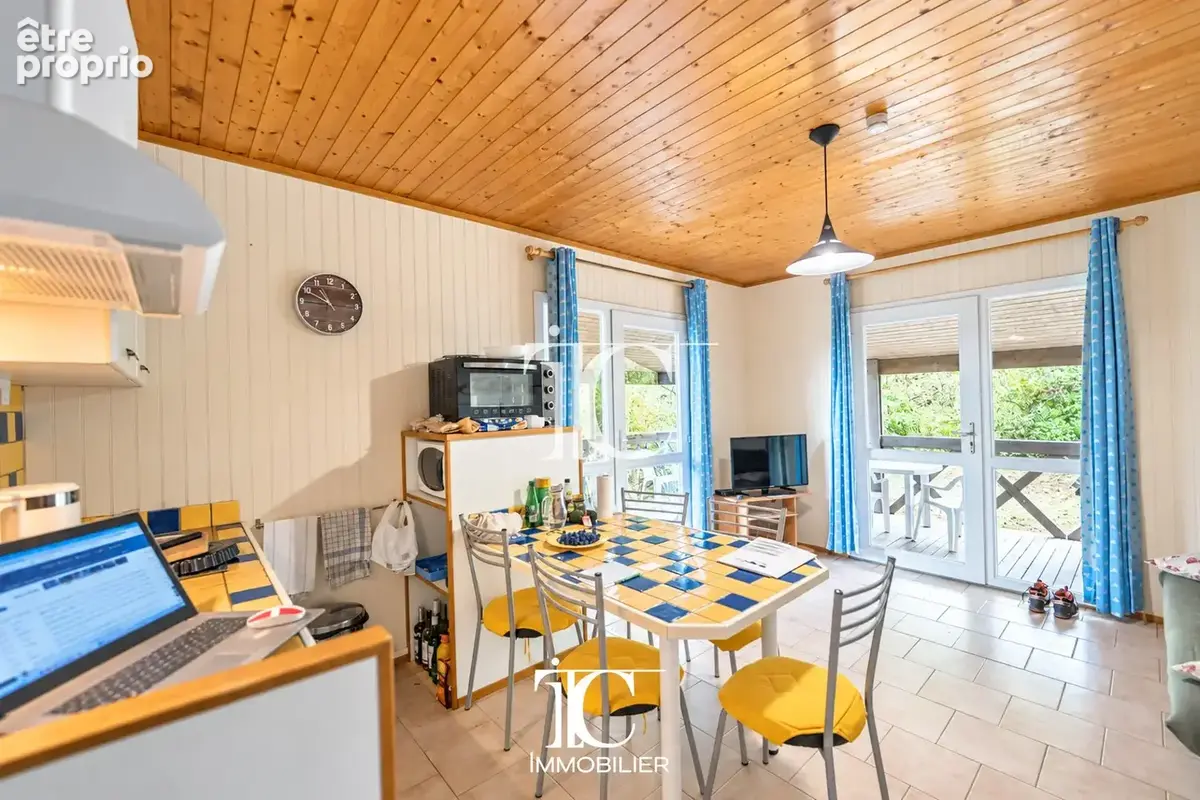 Chalet de 38 m² sur un terrain privatif de 479 m², à 5 minutes des vans - photo 10