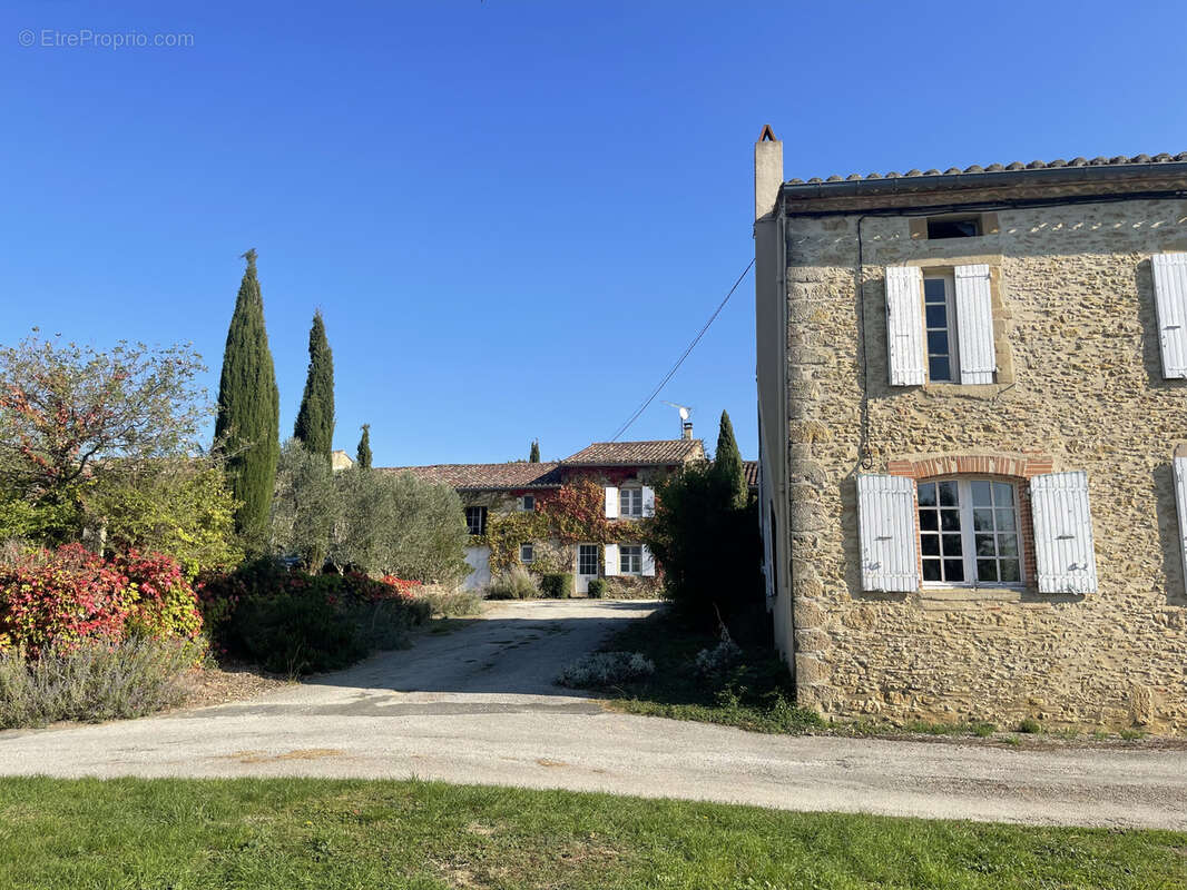 Maison à MONTMAUR
