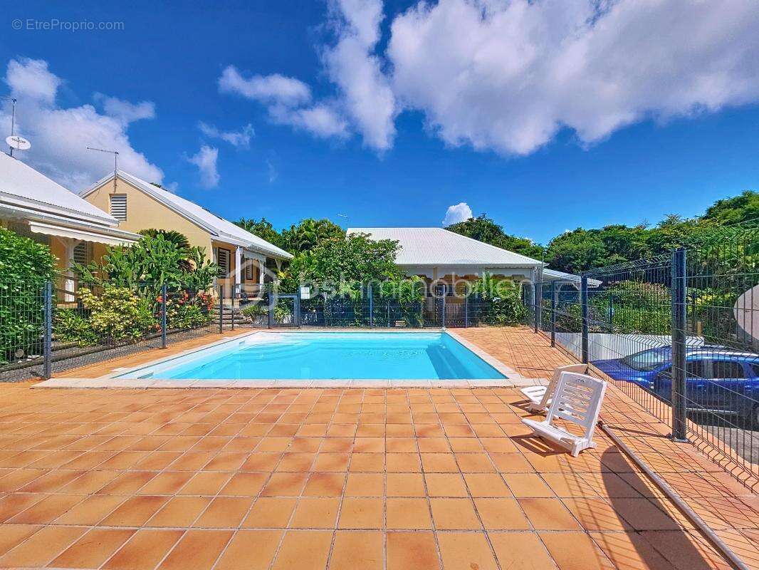 Maison à SAINT-FRANCOIS