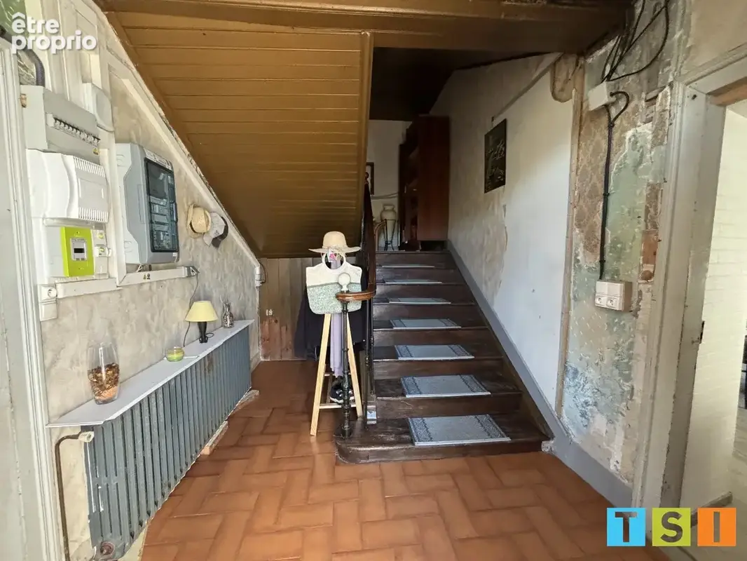 Ancien corps de ferme rénové avec deux habitations et fort potentiel - photo 11