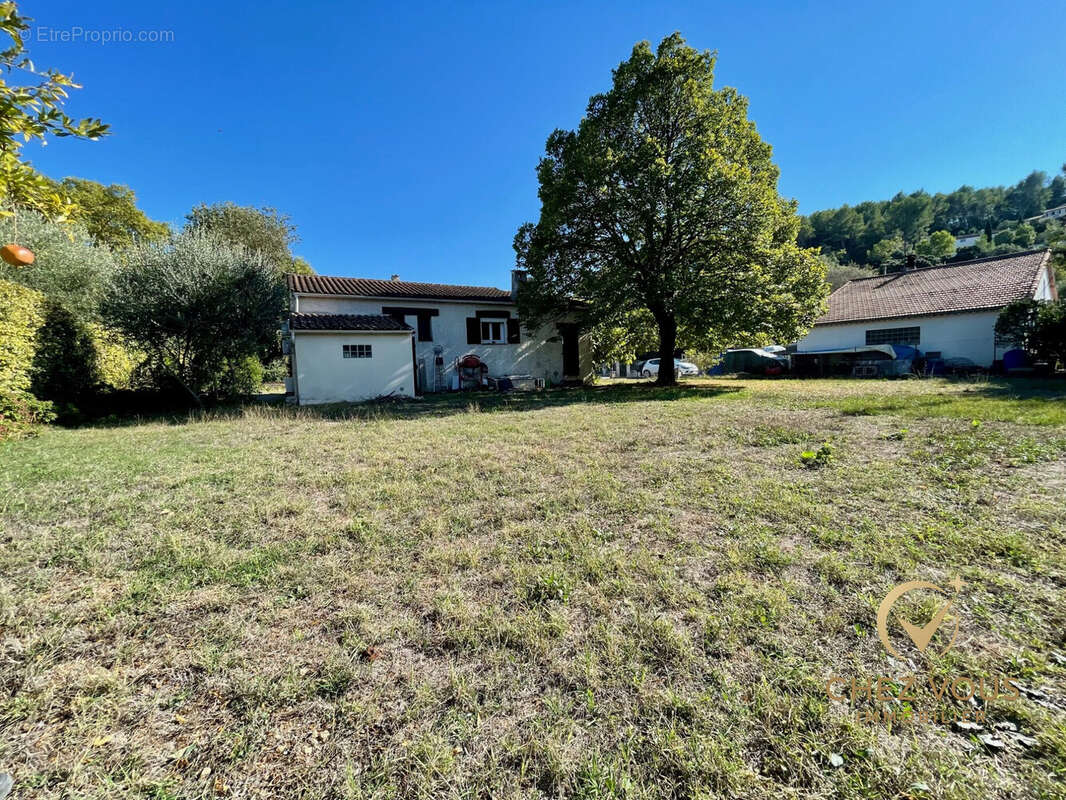 Maison à TRANS-EN-PROVENCE