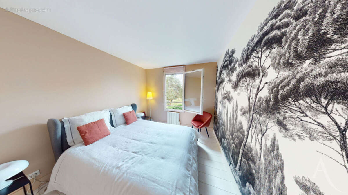 Toulouse l'ormeau tres bel appartement de 83 m2 avec balcon cave et parkings. - photo 4