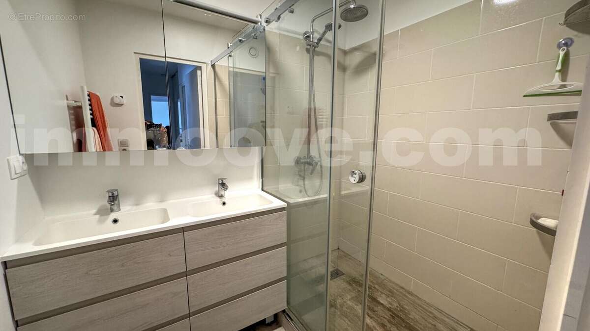 SDB_Optimizer - Appartement à CHARENTON-LE-PONT