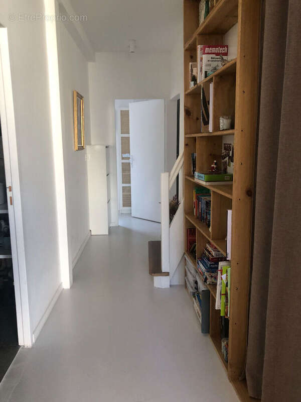 A VENDRE - SECTEUR BELCIER-Maison Bordeaux 5 pièce(s) 118 m2 avec Jardin - photo 7