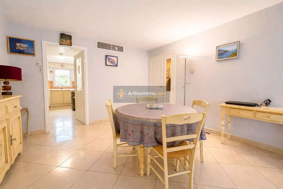 Appartement à SAINT-RAPHAEL