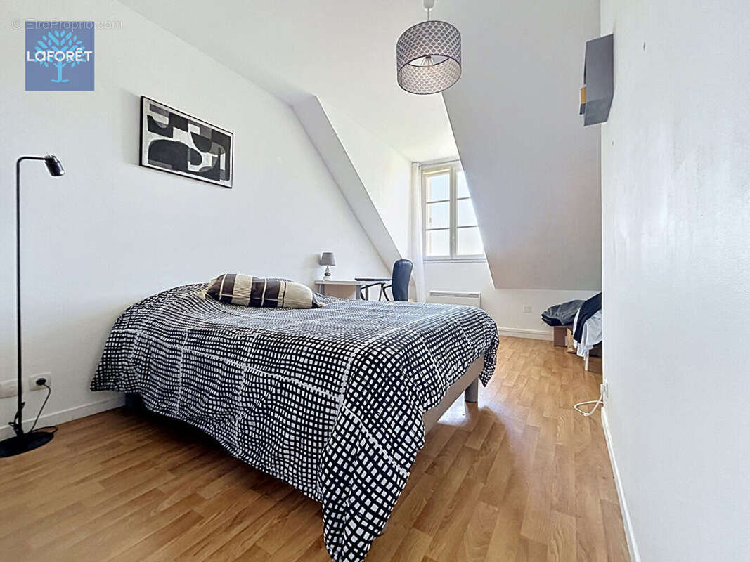 Appartement à BAILLY-ROMAINVILLIERS
