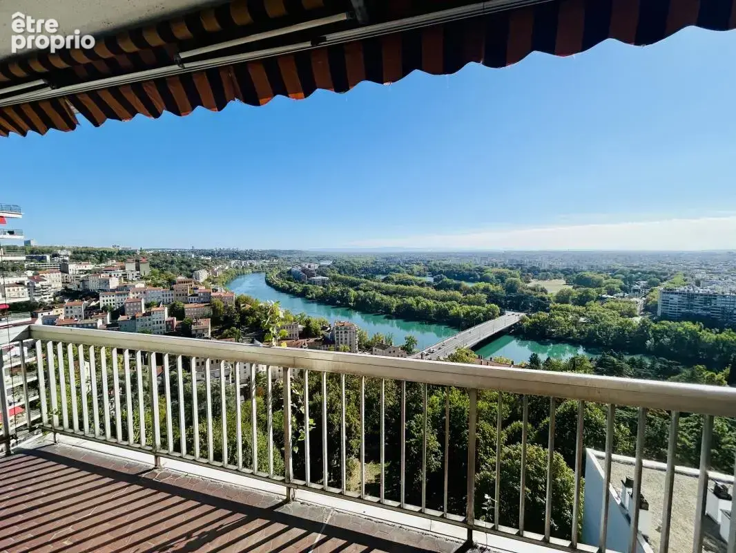 Appartement à LYON-4E