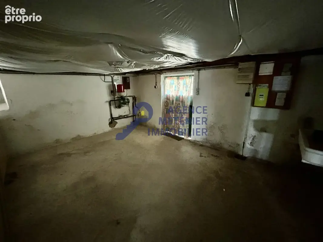 Maison avec 3 chambres, sous-sol, garage et beaux volumes à aménager - photo 26