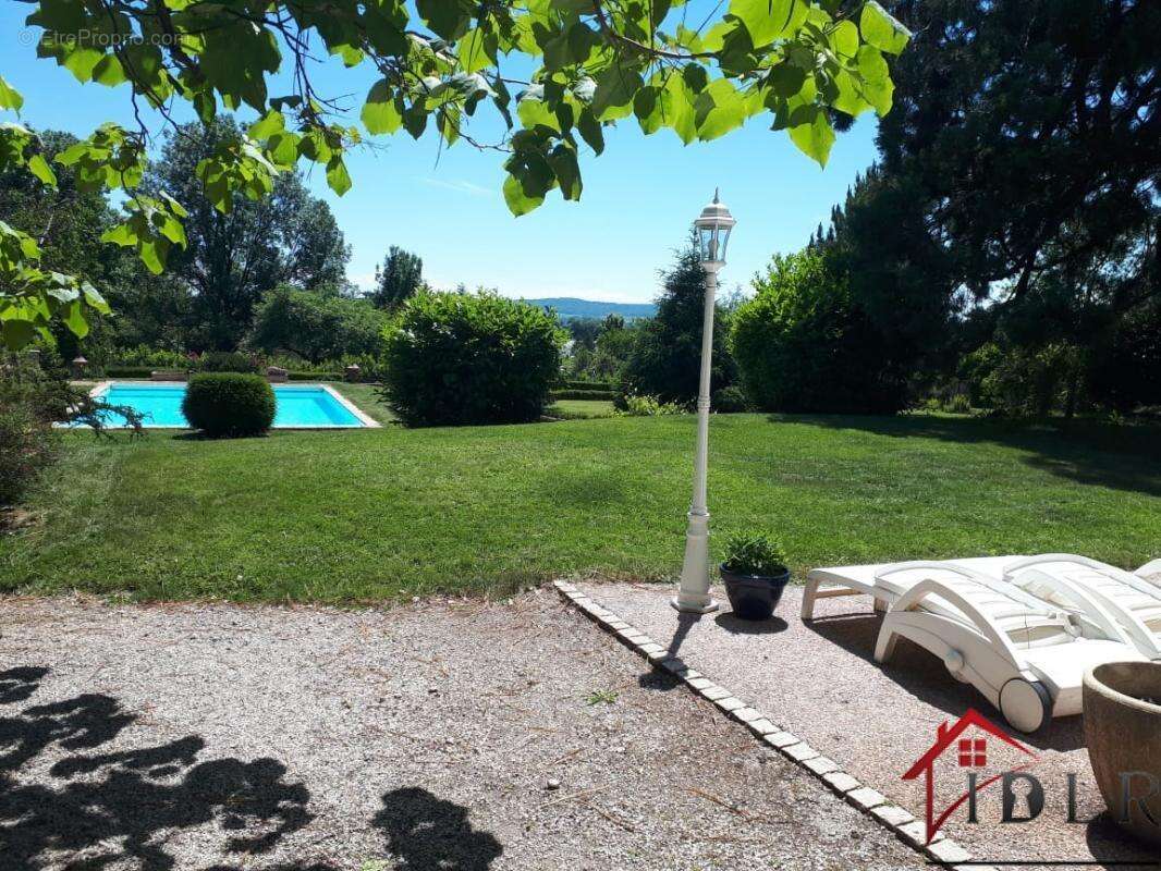 Maison à LUXEUIL-LES-BAINS