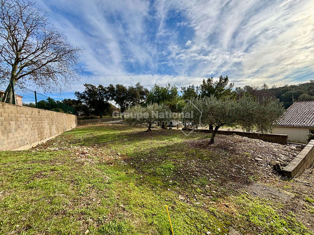 Terrain à SOUVIGNARGUES