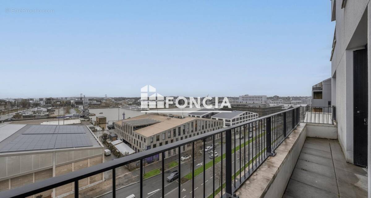 Appartement à BORDEAUX