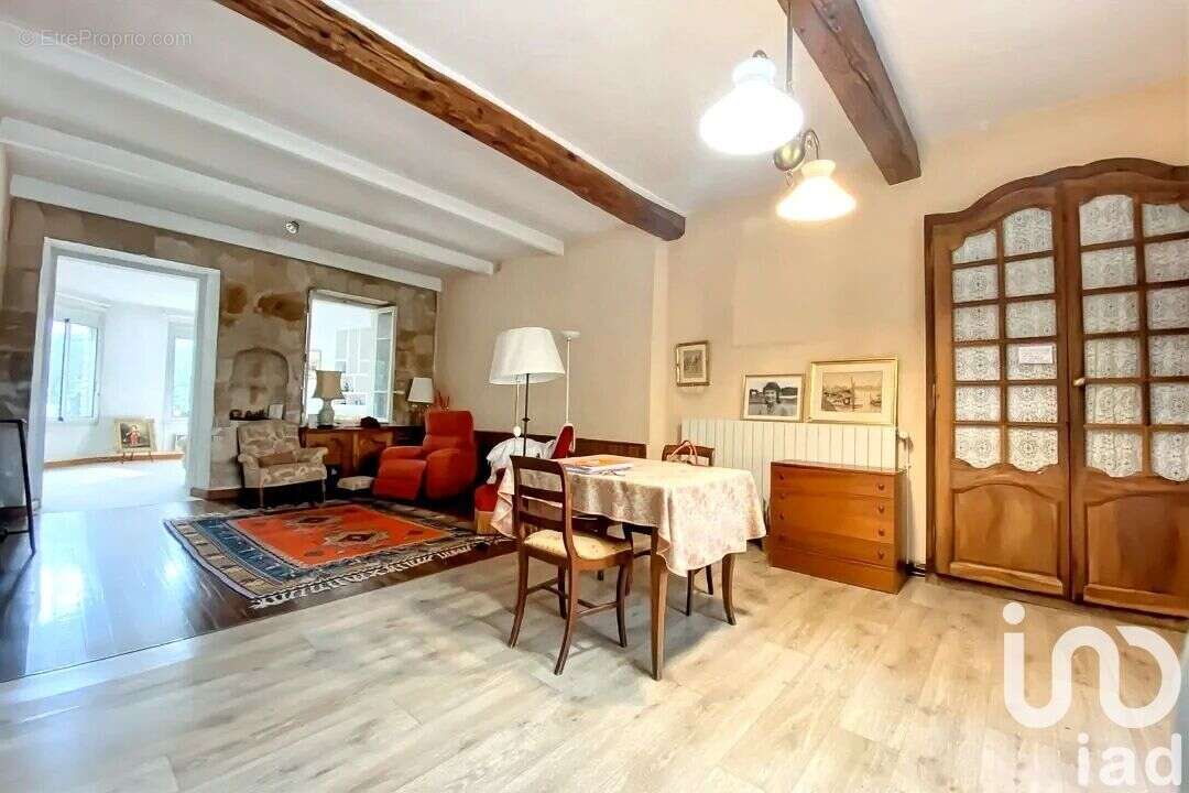 Photo 8 - Maison à PERNES-LES-FONTAINES
