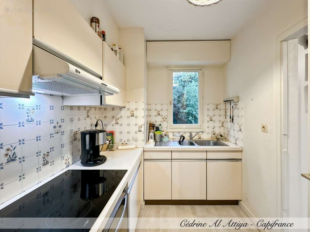 LA ROCHELLE, Appartement à vendre 1er étage, 2 pièces, 54m2, véranda, parking et cave - photo 10
