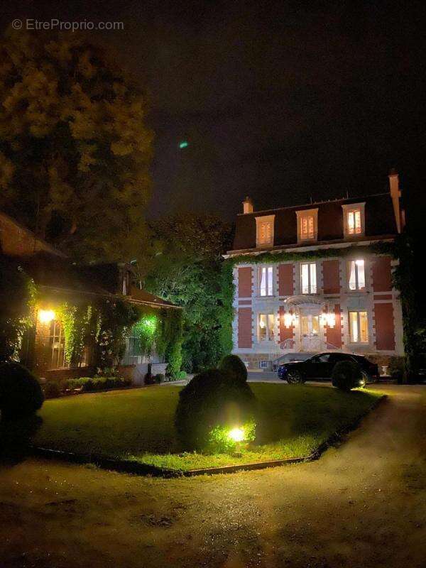 Maison à LES MUREAUX