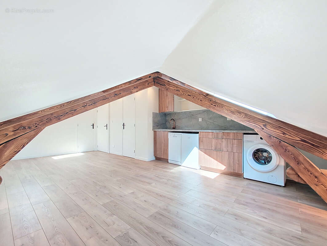 Appartement à AIX-LES-BAINS