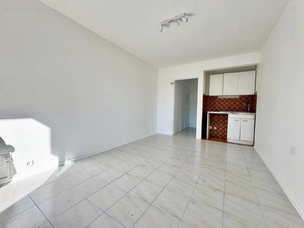   - Appartement à NICE