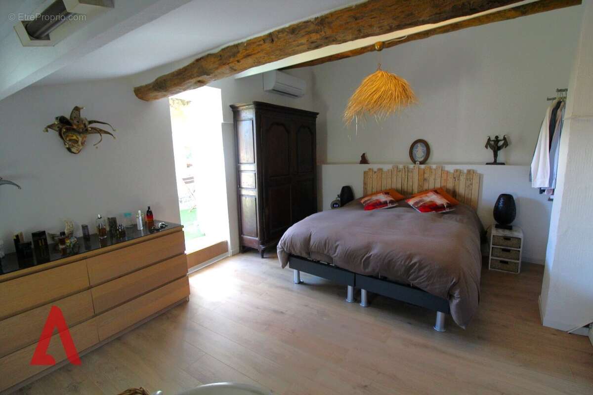 Maison à FOS