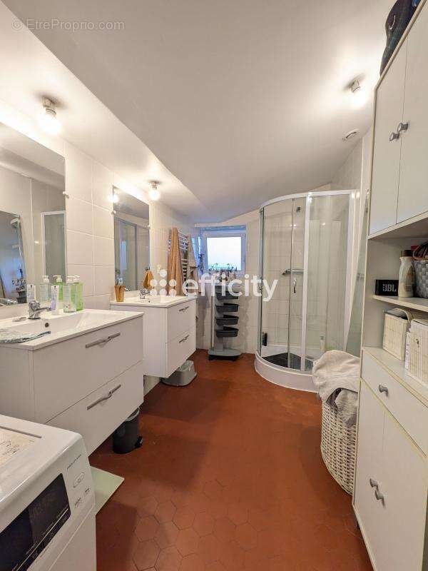 Appartement à SAINT-PIERRE-DU-MONT