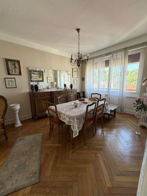 St etienne f4 de 75 m2 sect fac rue desiré claude - photo 6