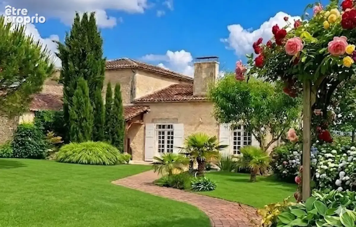 Maison à JARNAC