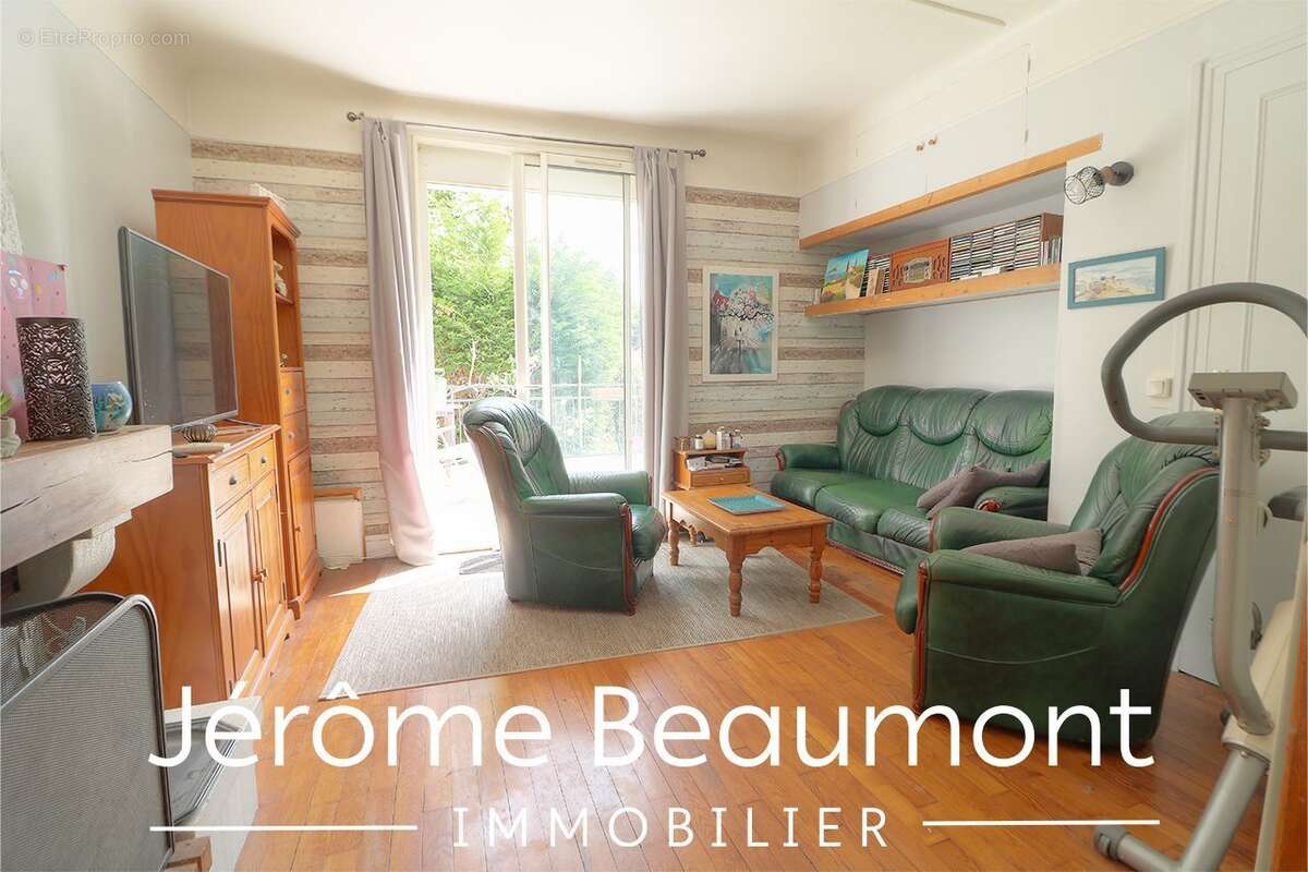 Maison 75 m² à Ezanville  - photo 8