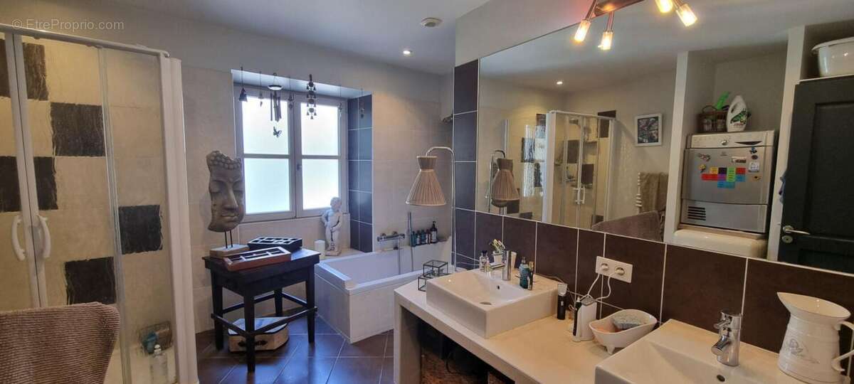 Appartement à MONTELIMAR