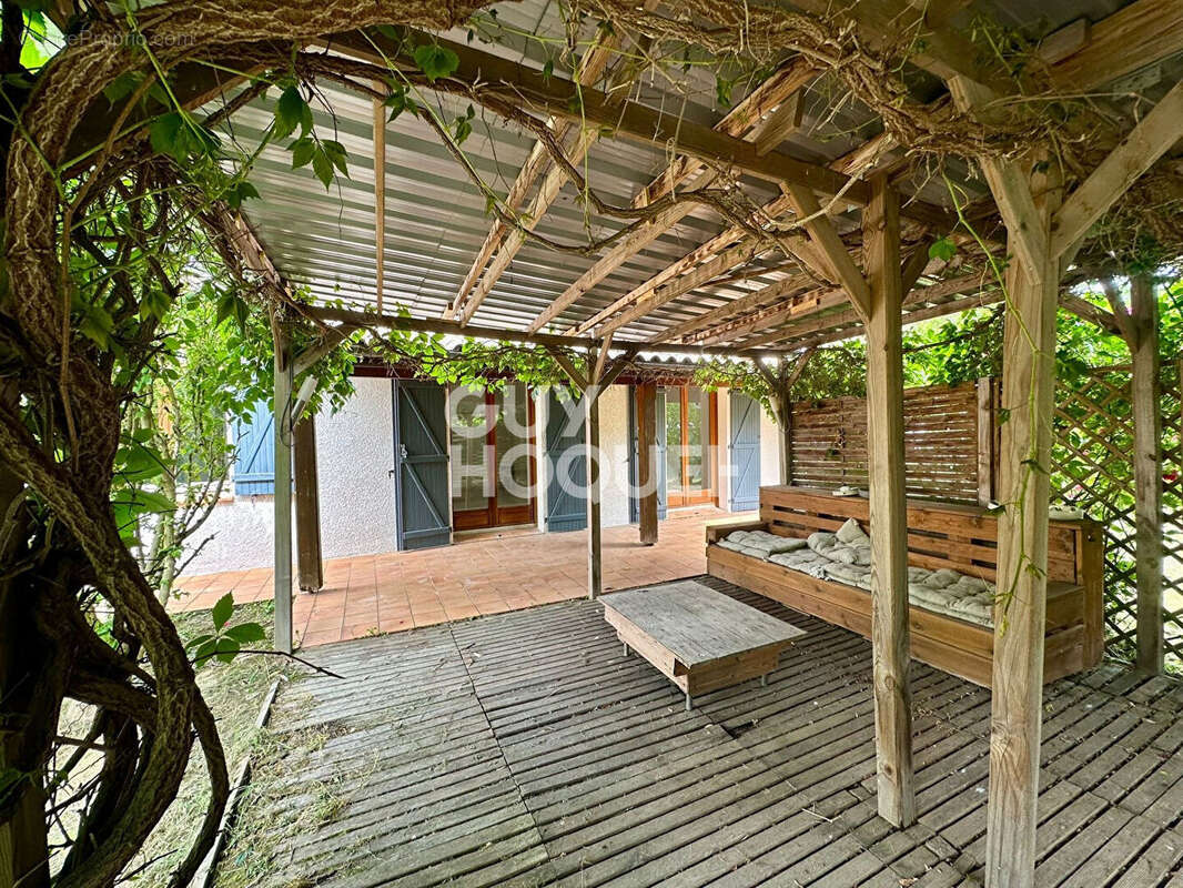 Maison à FRONTON