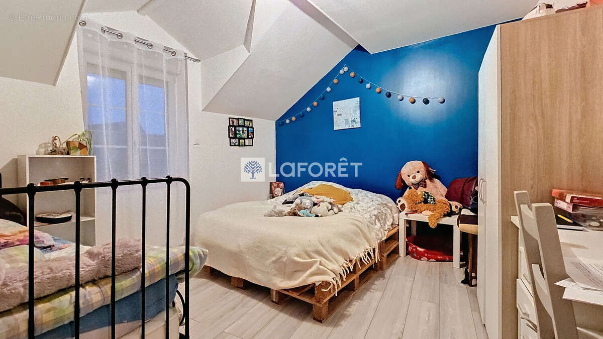 Maison à SAINT-QUENTIN