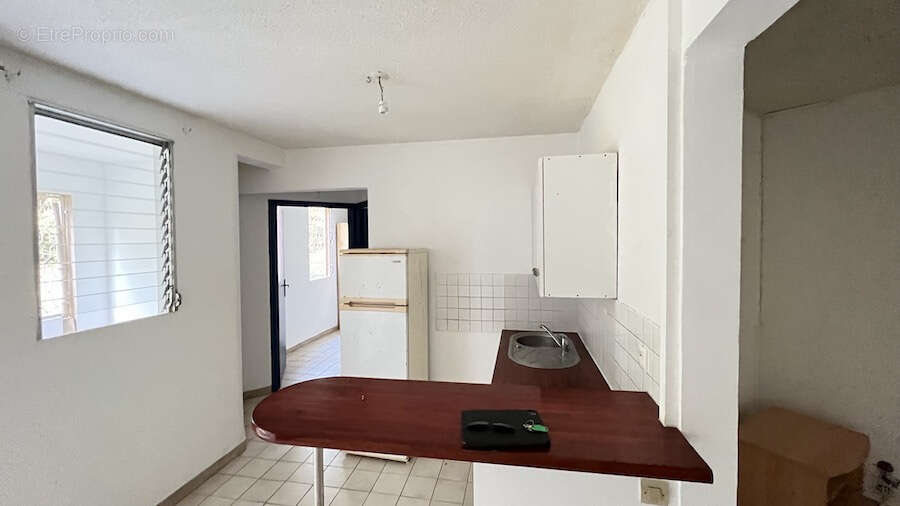SCHOELCHER : Appartement T2 à vendre sur Terreville - photo 5