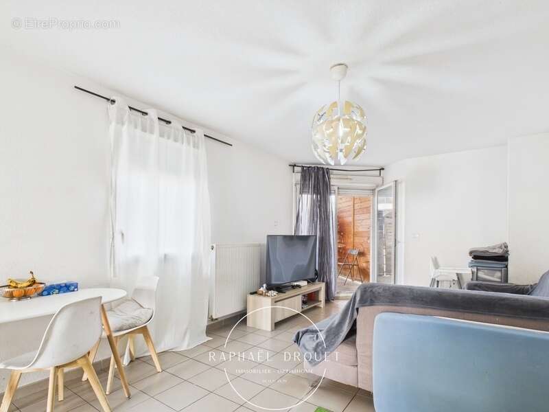 Appartement à MARSEILLE-15E