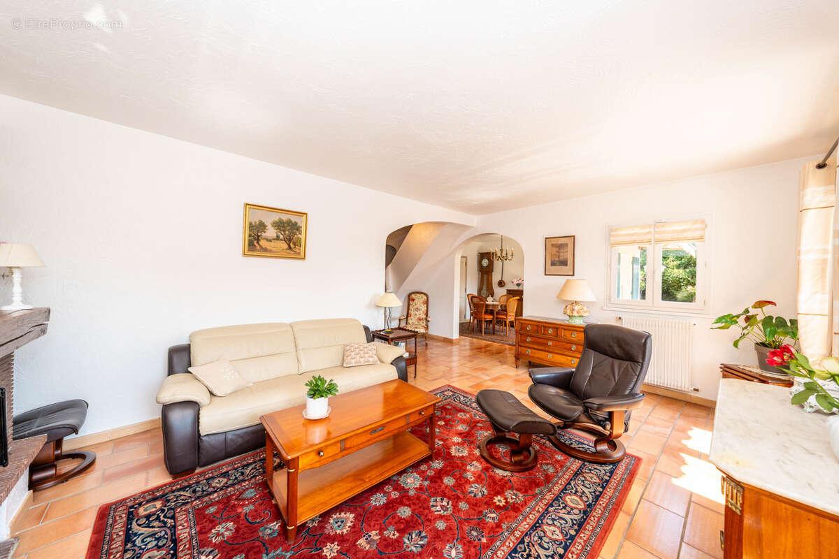 Maison à LA COLLE-SUR-LOUP