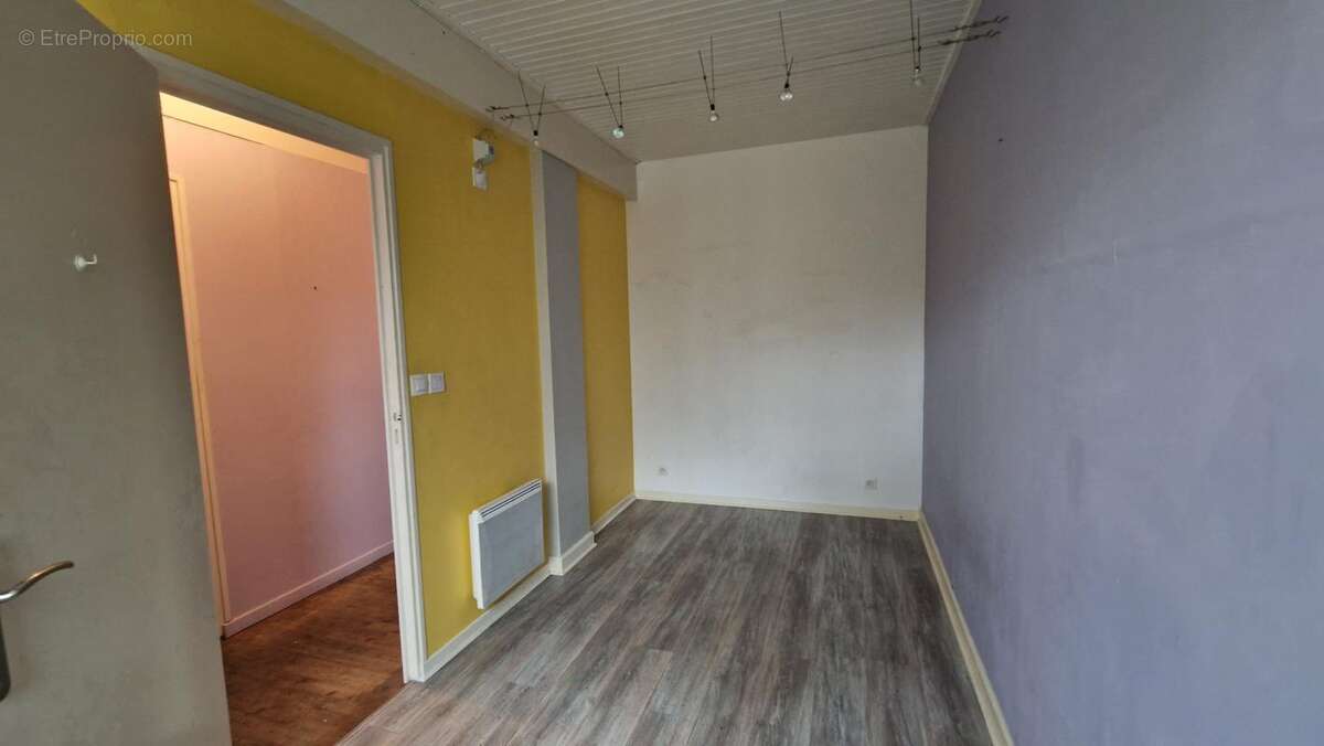 Maison à SAINT-JULIEN-DE-CONCELLES