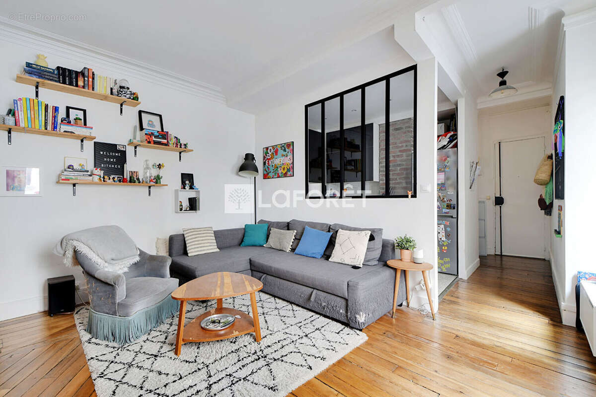 Appartement à PARIS-18E