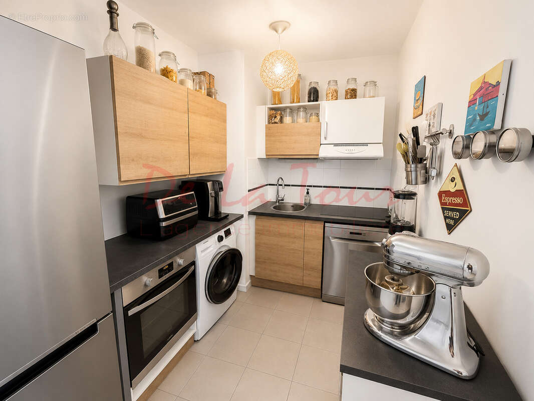 Appartement à MARSEILLE-11E