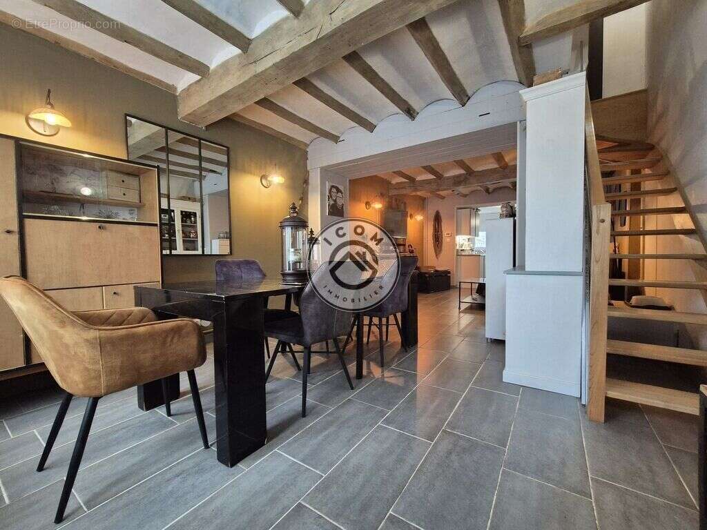 Maison à FERRIERE-LA-GRANDE