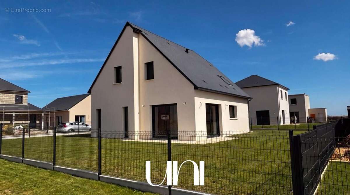 Maison 125 m² à Evrecy  - photo 6
