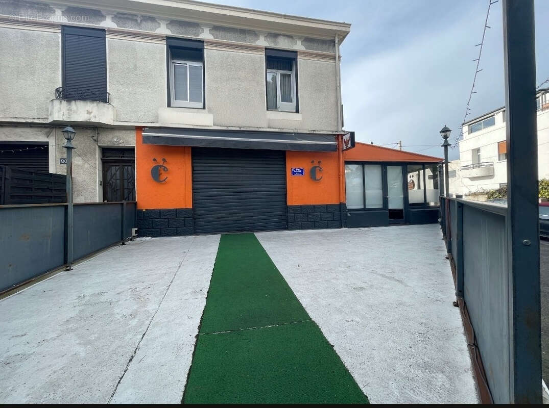 Commerce à MARSEILLE-12E