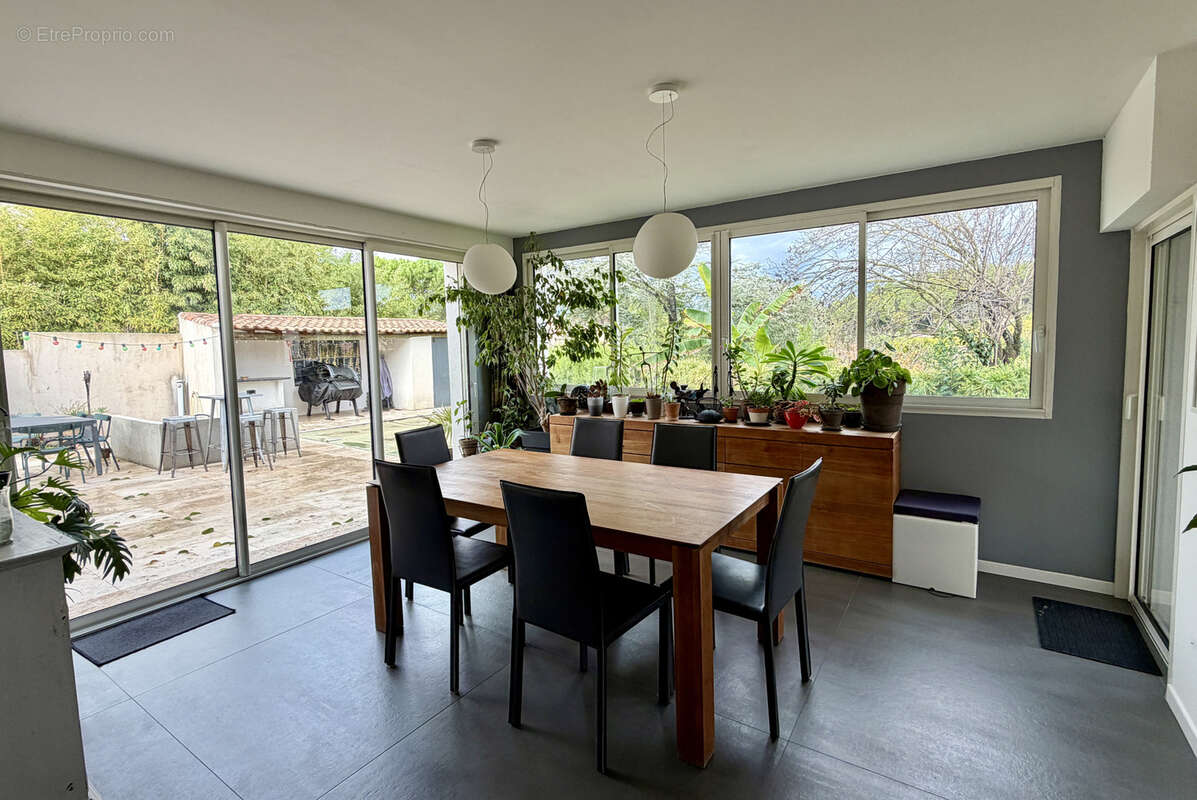 Maison à BOUC-BEL-AIR