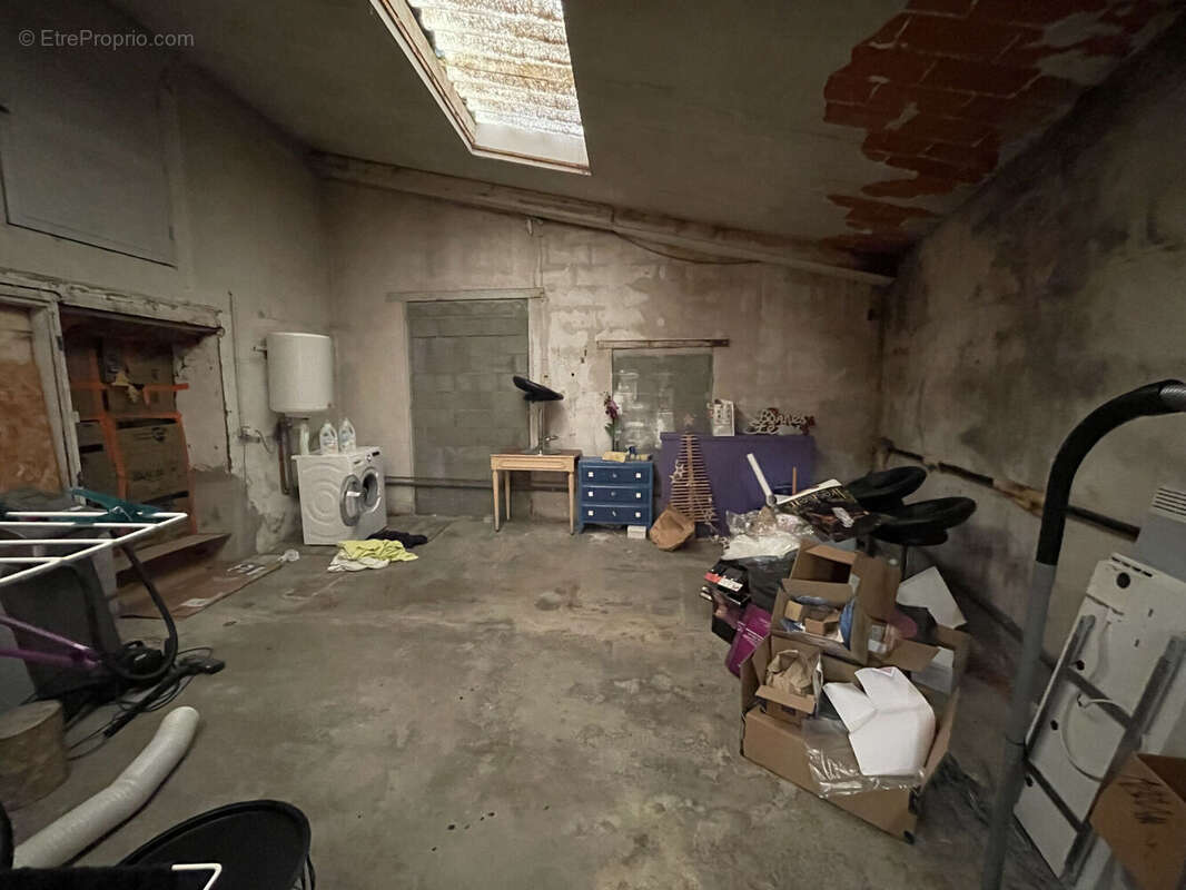 Photo 4 - Autre à AMPLEPUIS