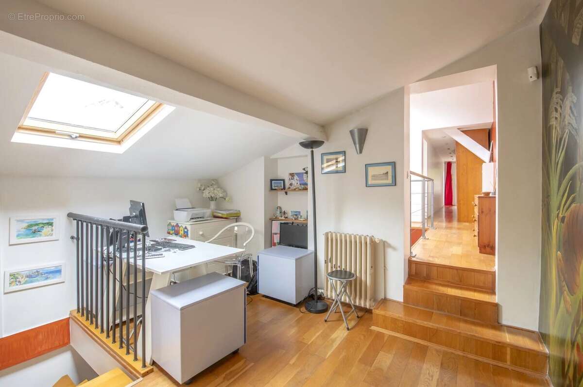 Appartement à CHAVILLE