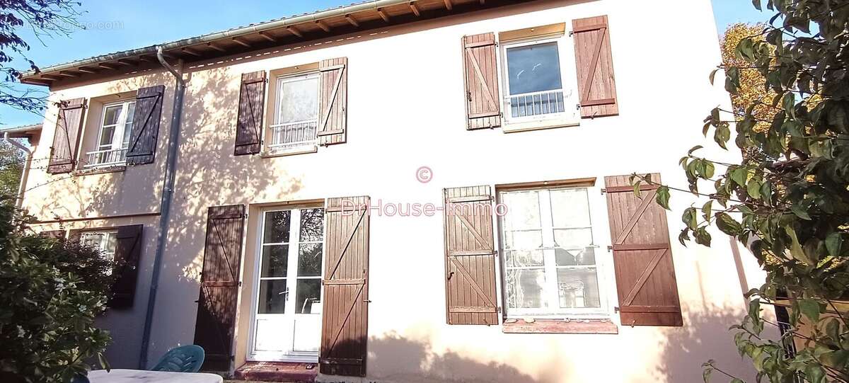 Maison 183 m² à Thouars  - photo 202
