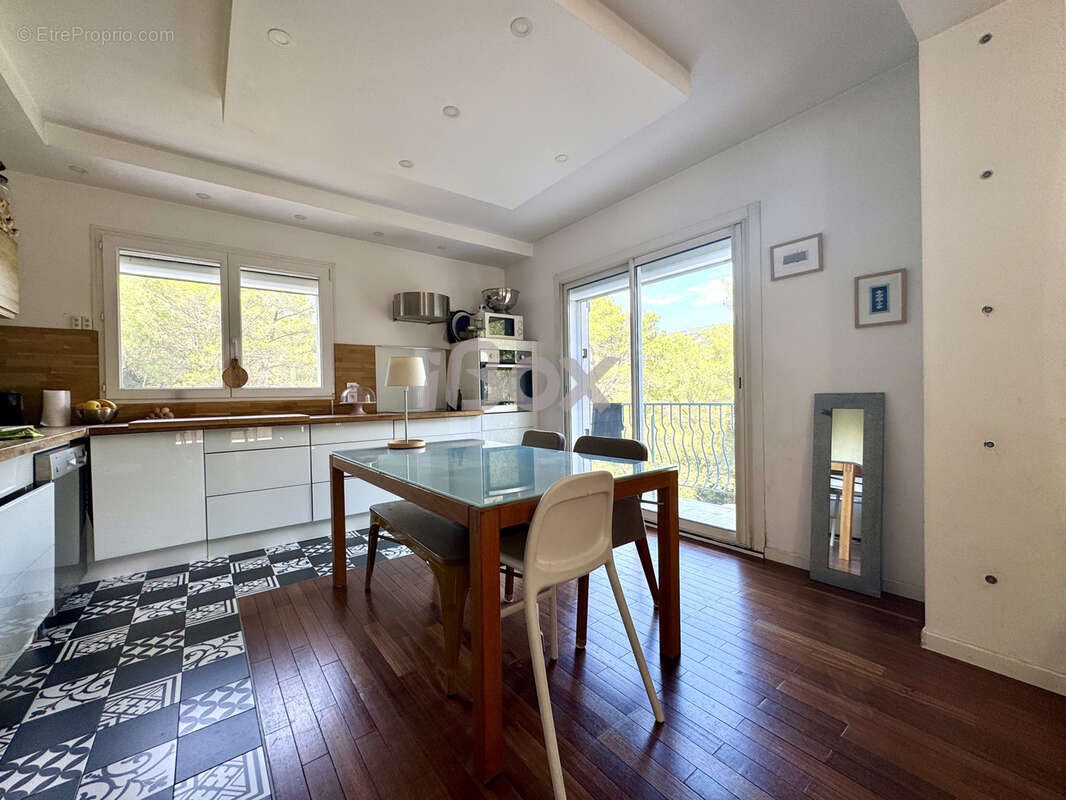 Maison à LA VALETTE-DU-VAR