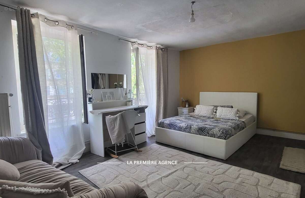 Maison 125 m² à Tarare  - photo 9