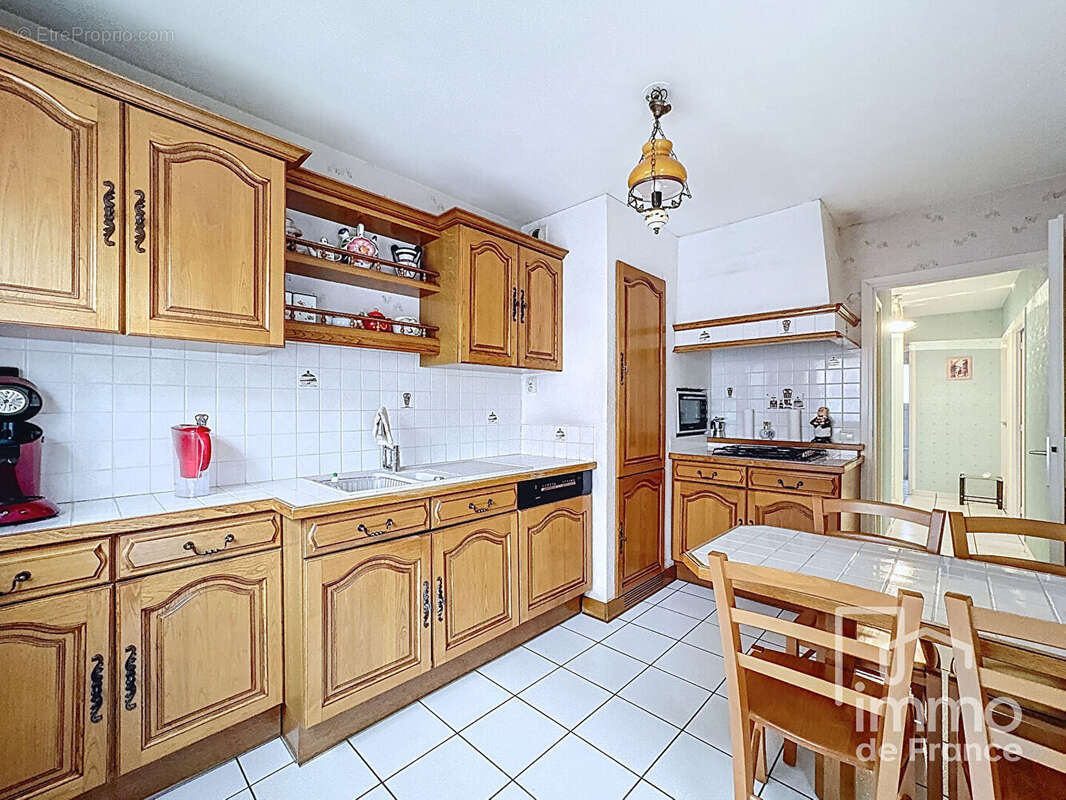 Appartement à BELLEGARDE-SUR-VALSERINE