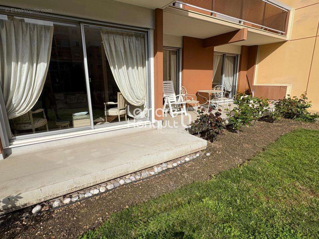 Dreux centre en résidence appartement F5 97m² – 2 parkings - photo 3