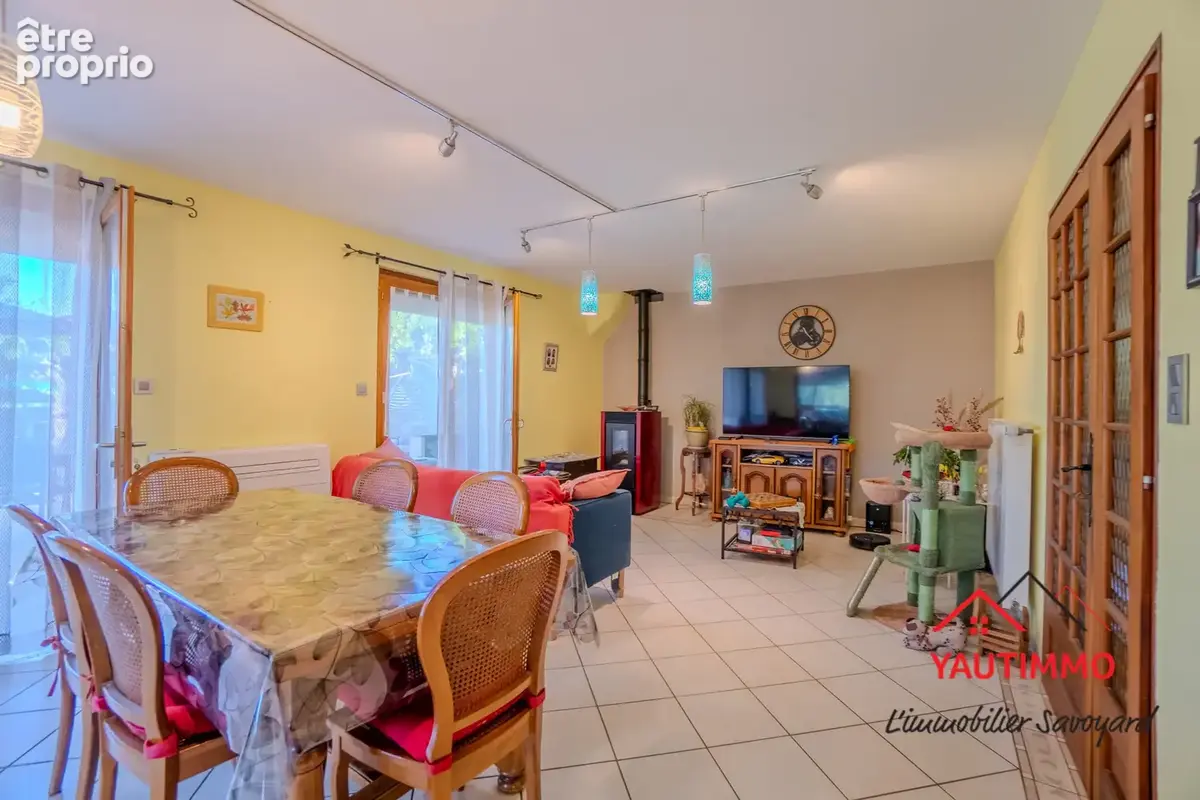 Maison familiale 8 pièces avec appartement indépendant   200 m2   Douvaine - photo 4