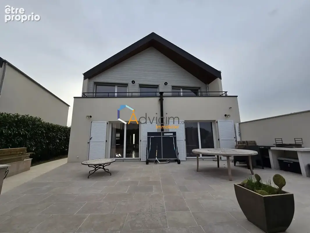 Photo Maison à Saint-Pryve-Saint-Mesmin au prix de 370 000€