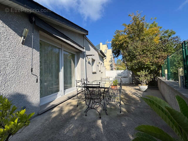 Maison à LONGUYON